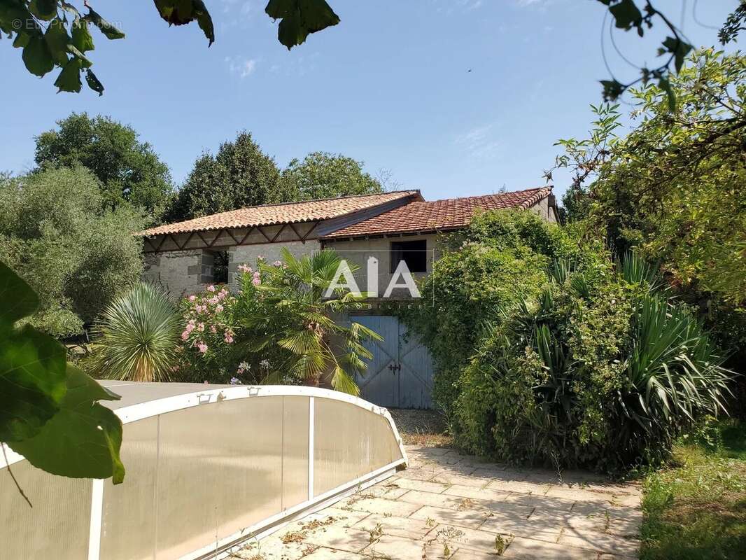 Maison à LIZANT