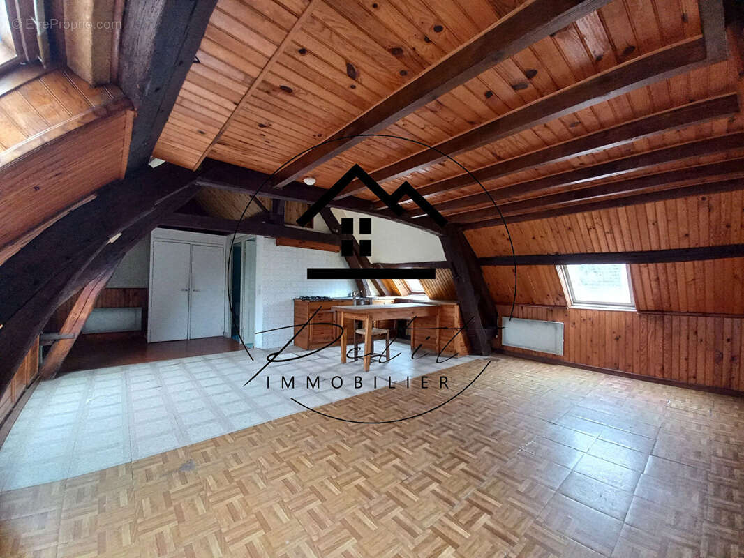 Appartement à CLERMONT