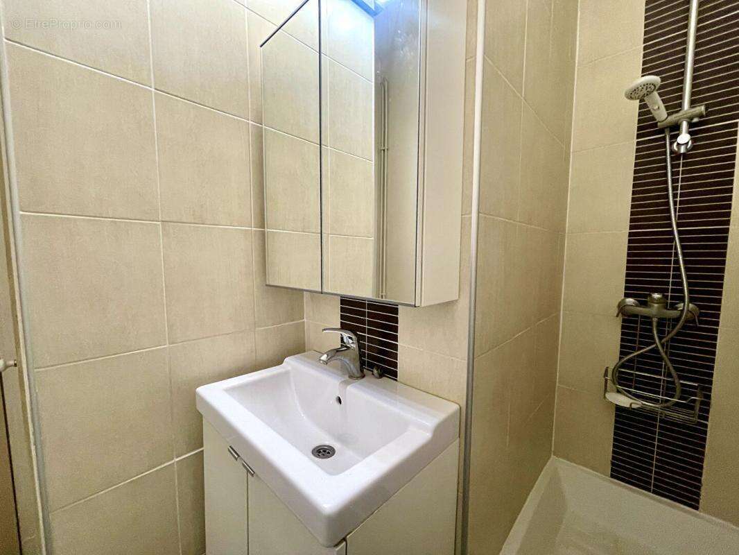 Appartement 53 m²  avec balcon - Le Port-Mayol - Toulon (83000) - photo 5