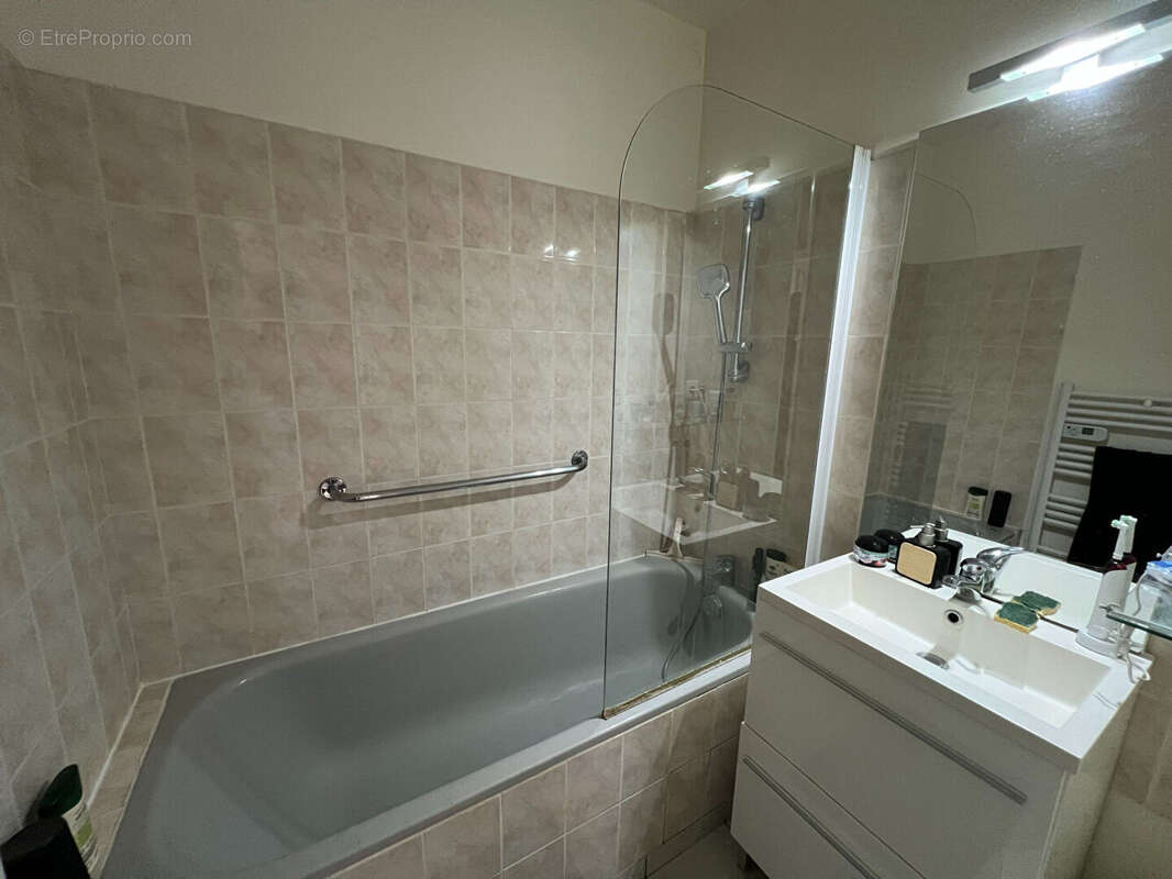 Appartement à LE PERRAY-EN-YVELINES