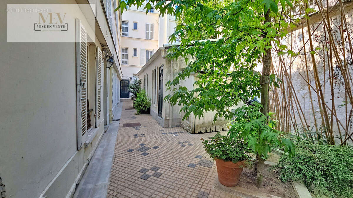 Appartement Paris 1 pièce 21.50 m2 - photo 6
