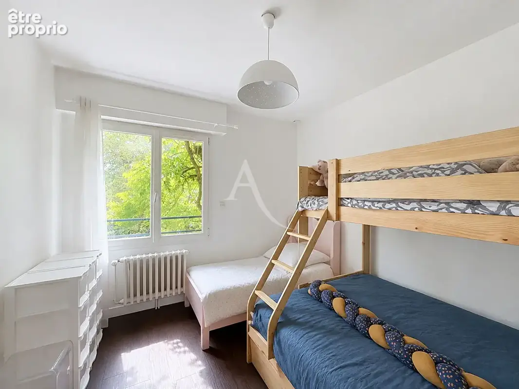 Maison Cantenay Epinard 9 pièce(s) 276 m2 - photo 5