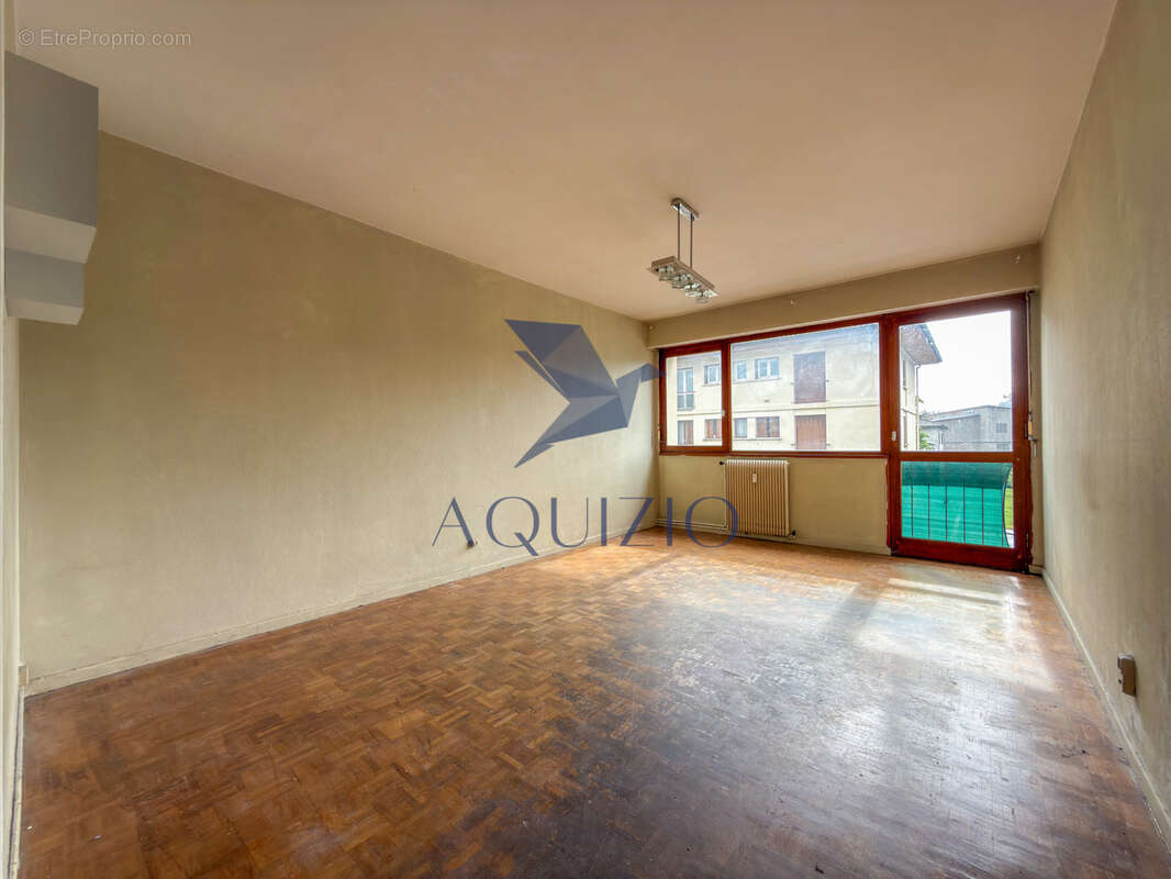 Appartement à BONNEVILLE