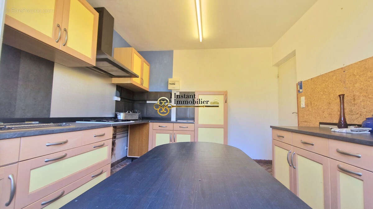 Maison à PLOUGASNOU