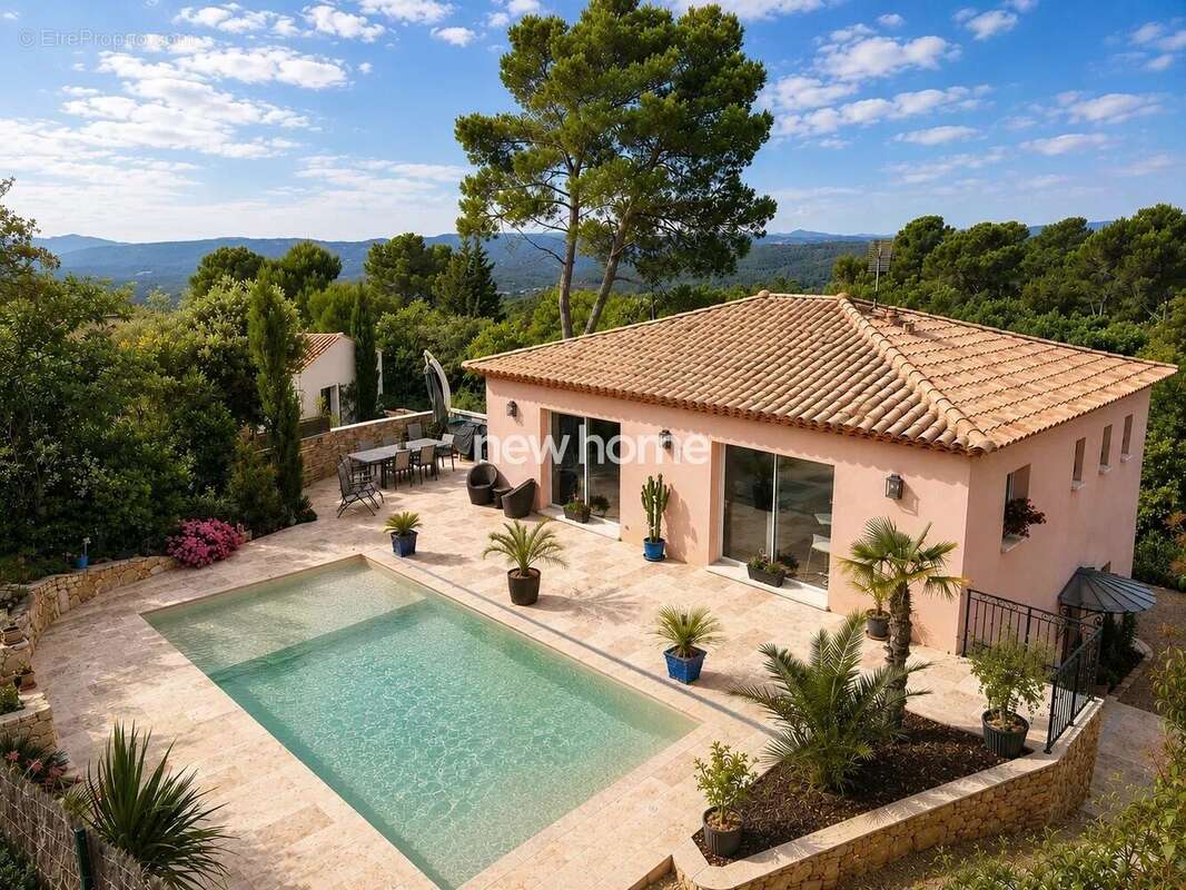 Maison à LORGUES