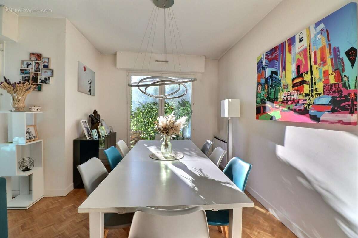 Appartement à CHATILLON