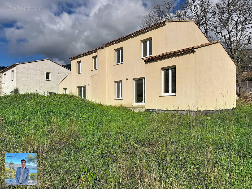 Maison à SEILLANS