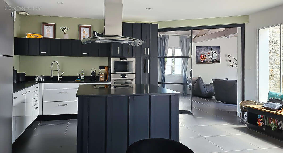 Maison à SAINTE-SOULLE