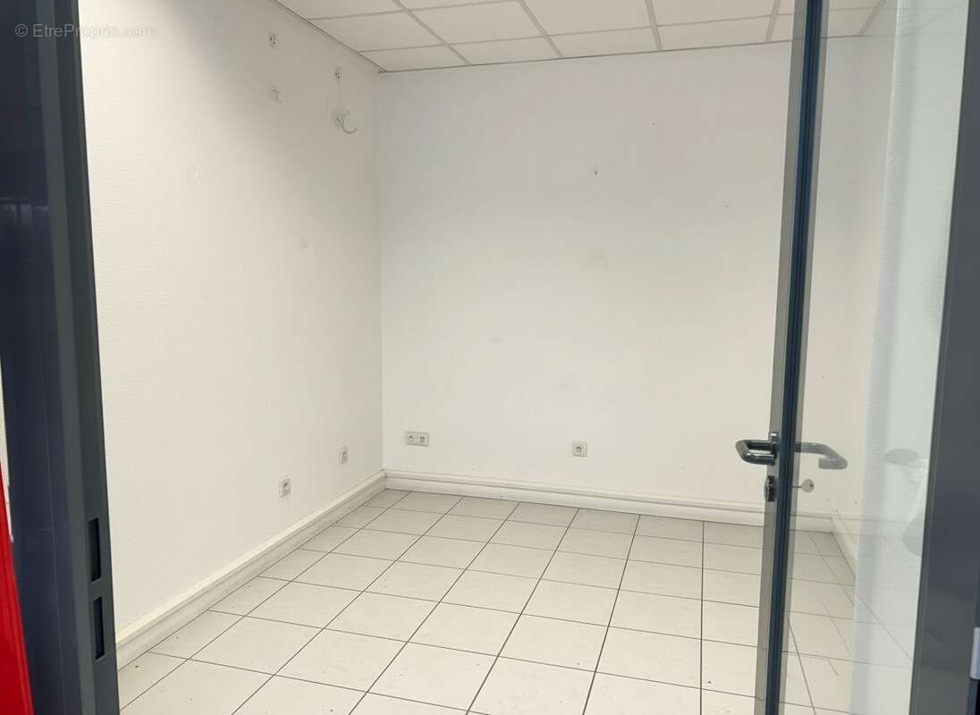 Vendu loué 7% rentabilité - rodez - photo 2