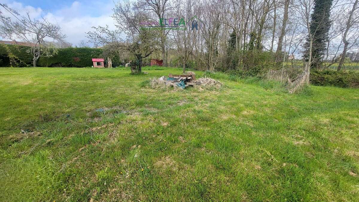 n°3 - Terrain à MOISSIEU-SUR-DOLON