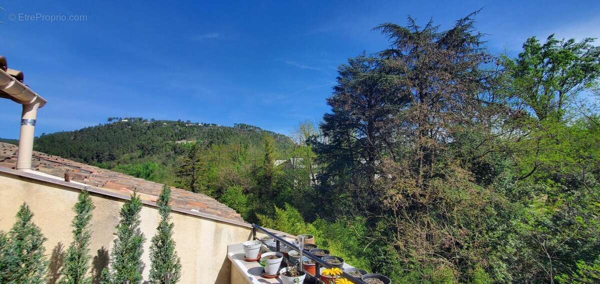 Appartement à BESSEGES