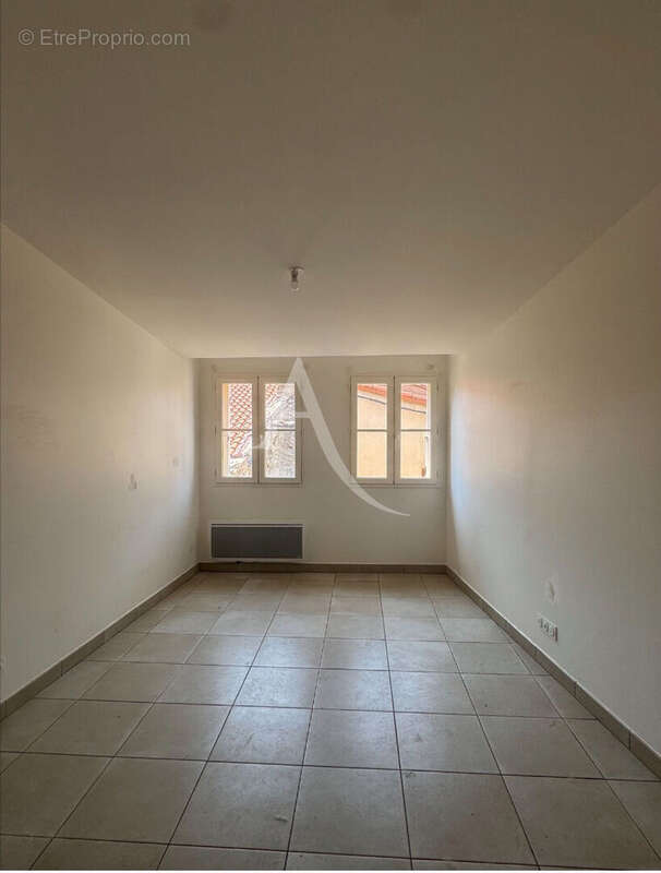 Appartement à MILLAS