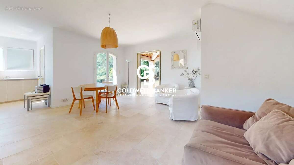 Maison à CAVALAIRE-SUR-MER