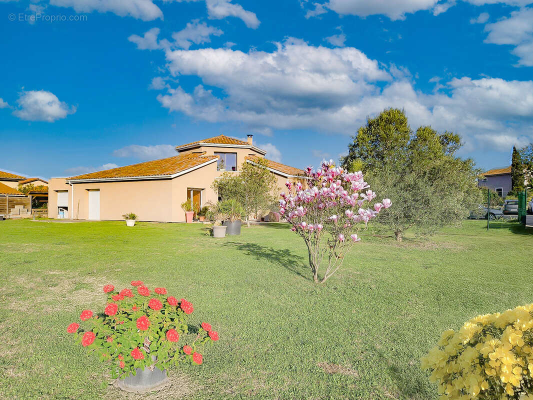 Maison à SAINT-MAURICE-L'EXIL