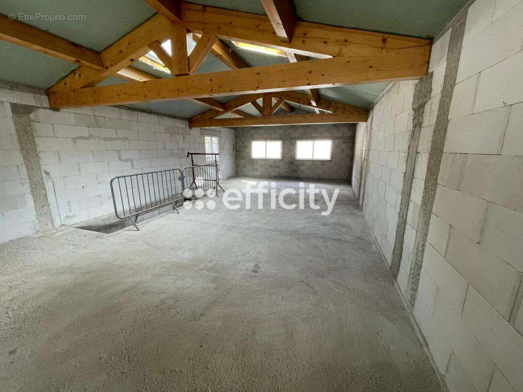 Commerce à LE CANNET