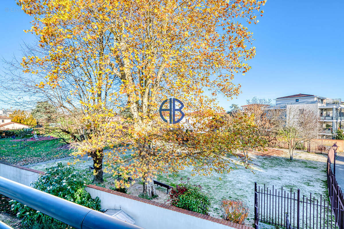 Appartement à SAINT-BONNET-DE-MURE