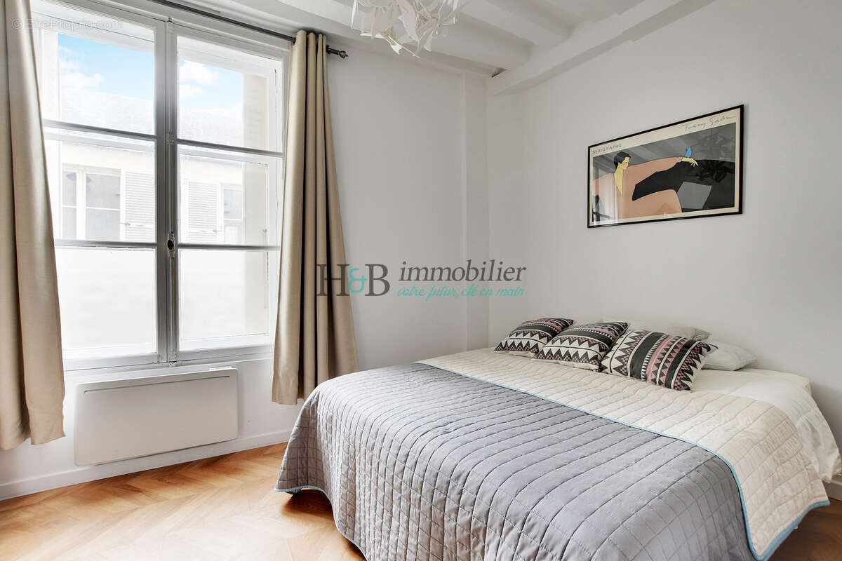 Appartement à PARIS-6E
