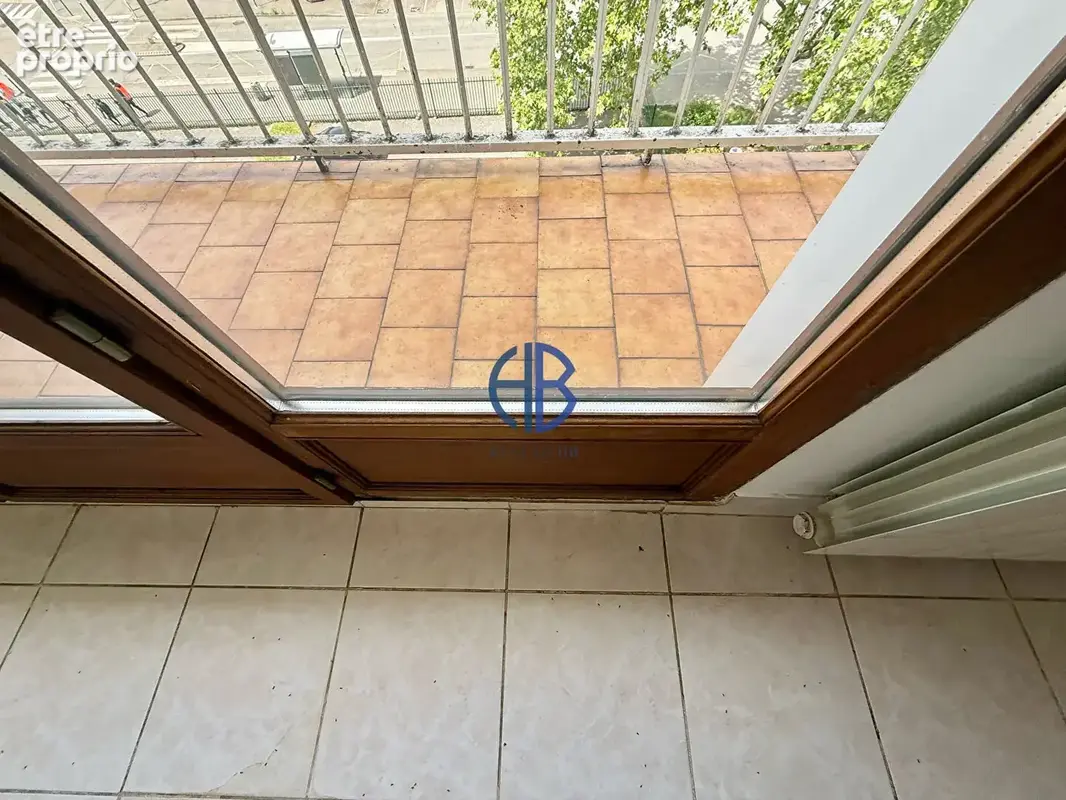 Appartement T4 lumineux au dernier étage - photo 8