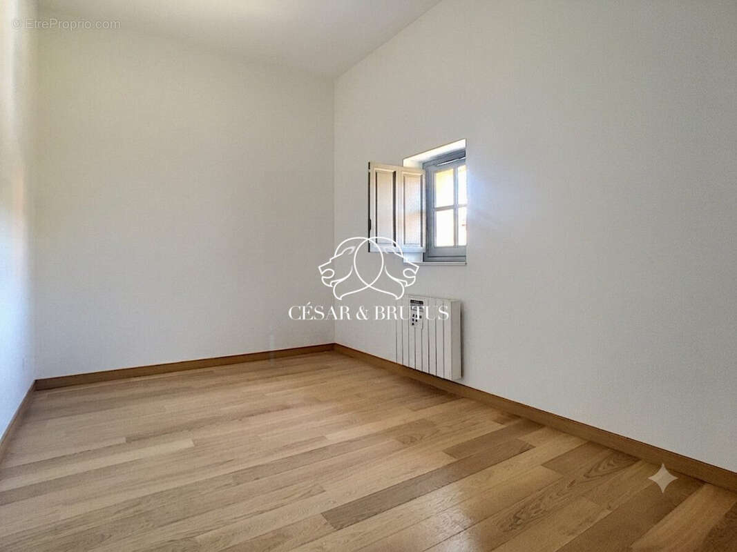 Appartement 124 m² à Saint-Laurent-D'agny  - photo 7