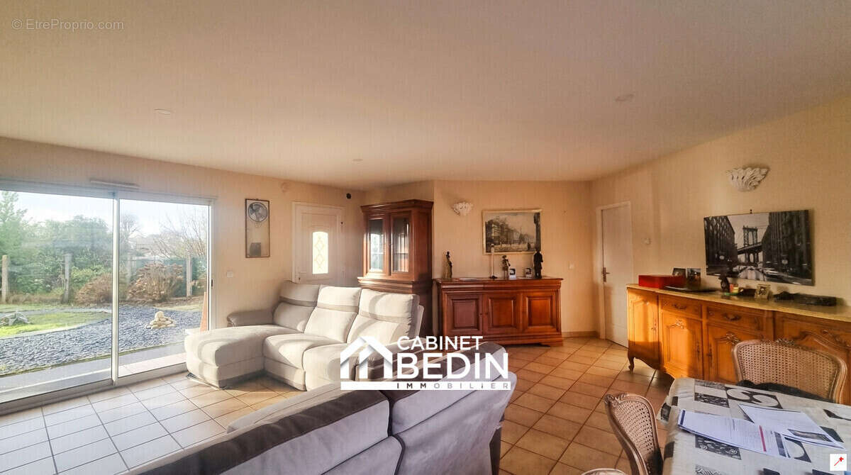 Maison 7 pièces 122 m² à vendre à La Teste-De-Buch (33260) - photo 4