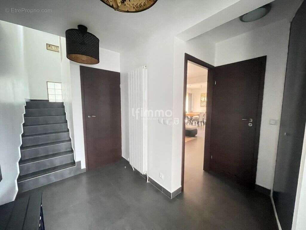 Maison à CHAMPIGNY-SUR-MARNE