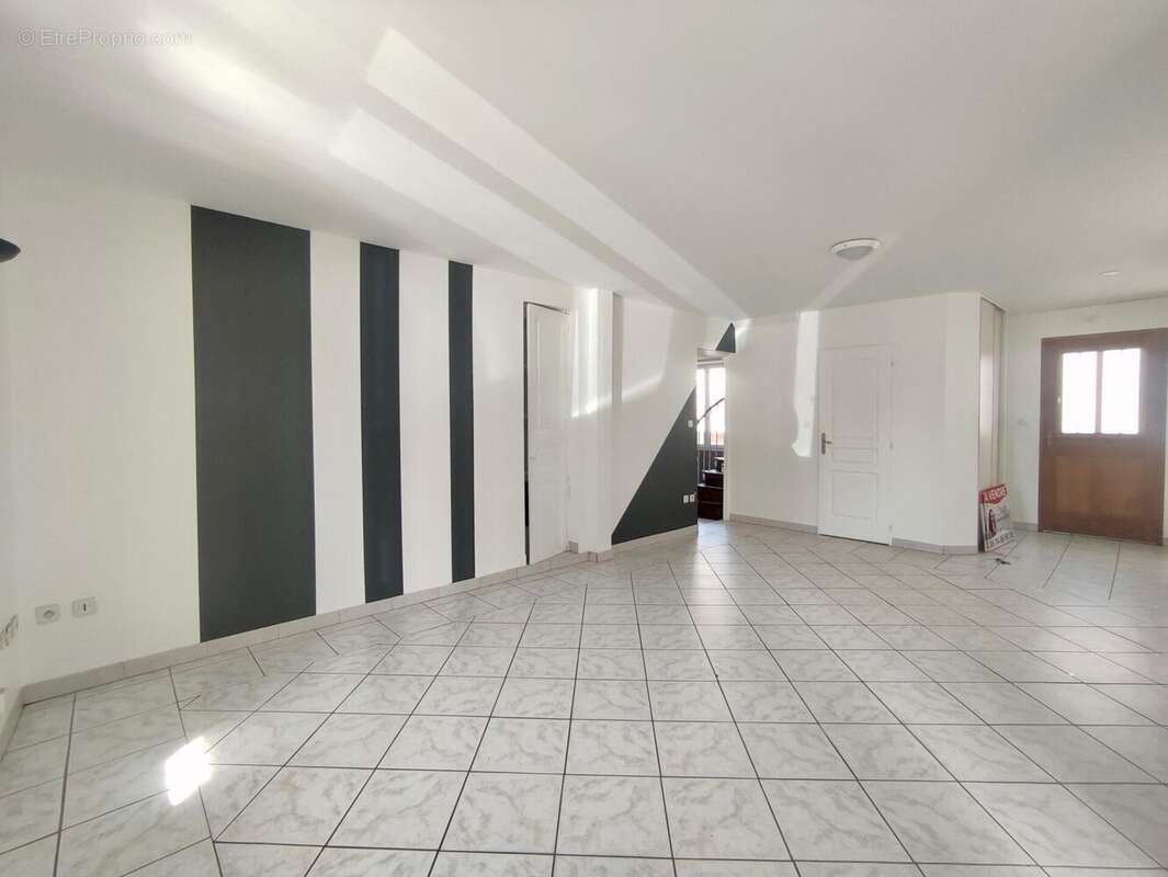 Photo 2 - Appartement à LE GRAND-LEMPS