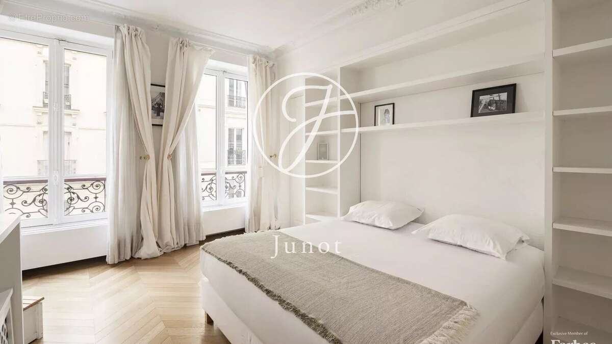 Appartement à PARIS-6E