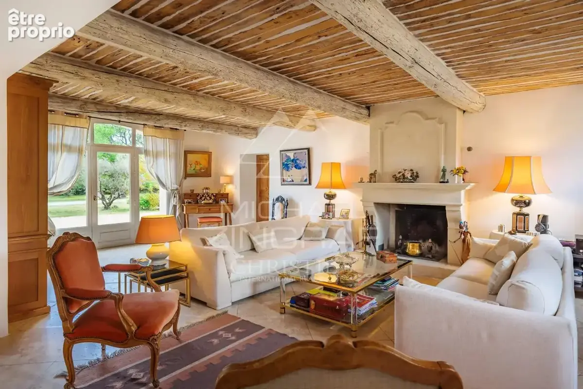 Propriété rare à la vente - mas renové - photo 3