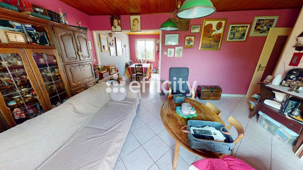 Maison 105 m² à Champagney  - photo 8