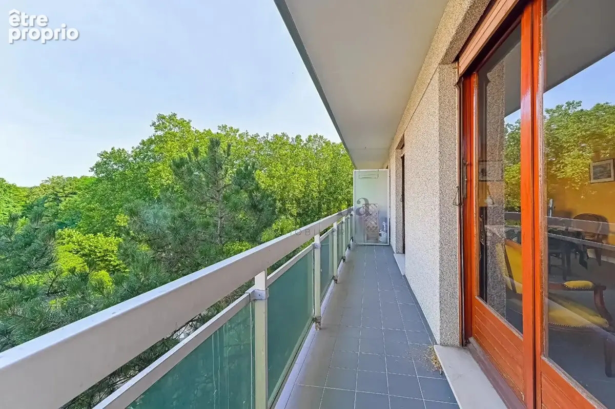 Appartement 2/3 pièces - 64 m² - Vue Marne - Double balcon - Maisons-Alfort - photo 3
