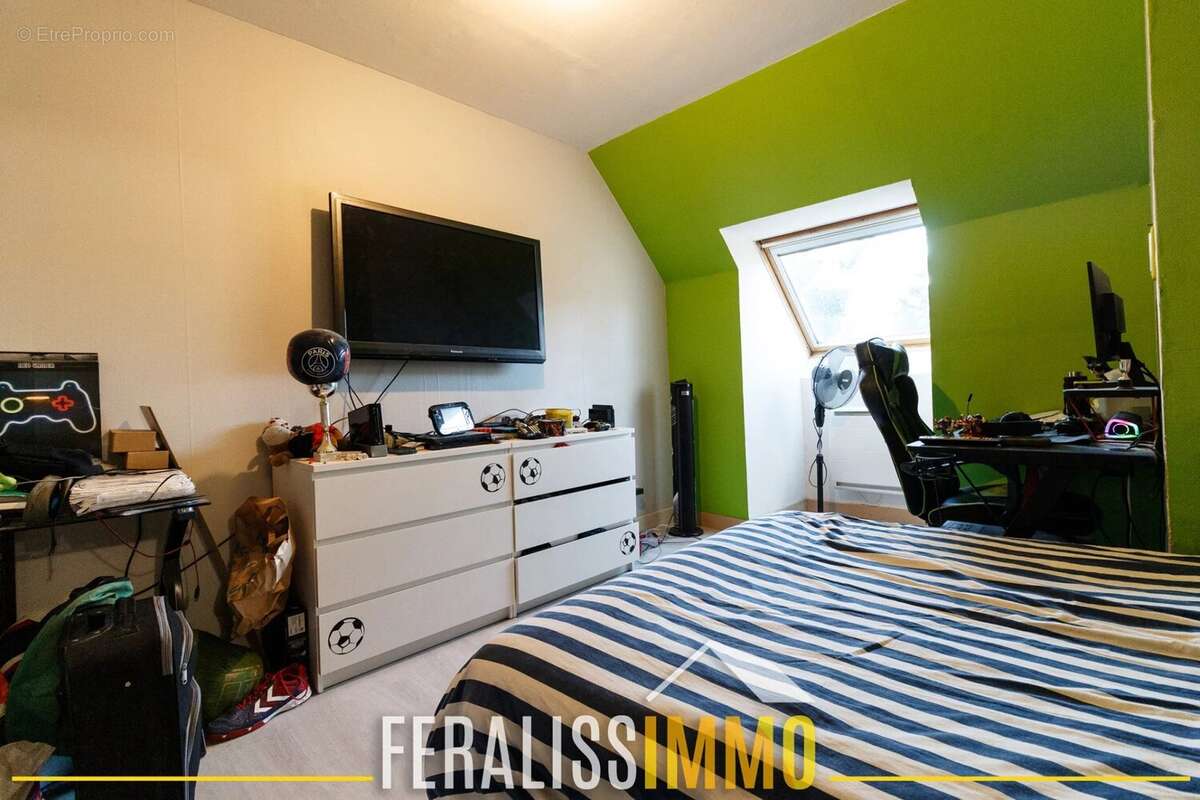 Maison à VAUX-SUR-SEINE