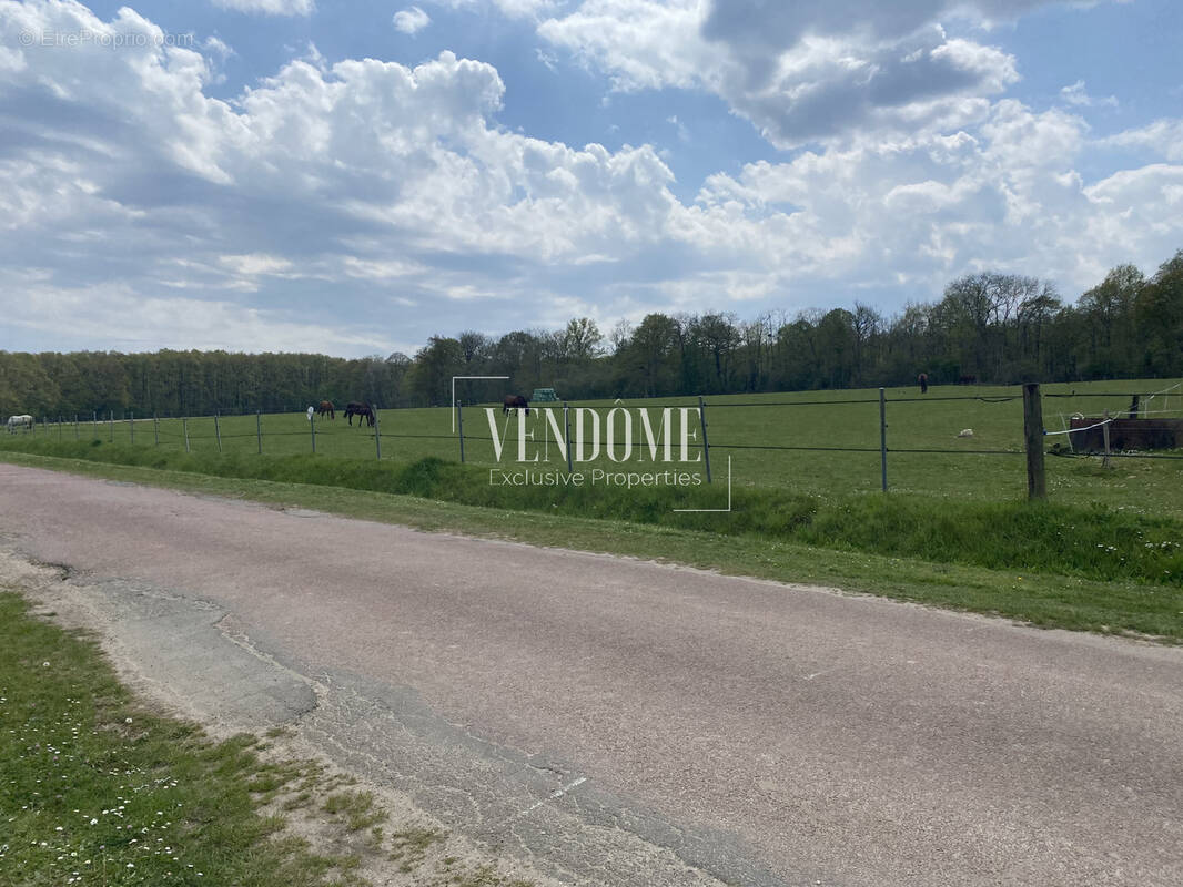 Maison à MONTFORT-L'AMAURY