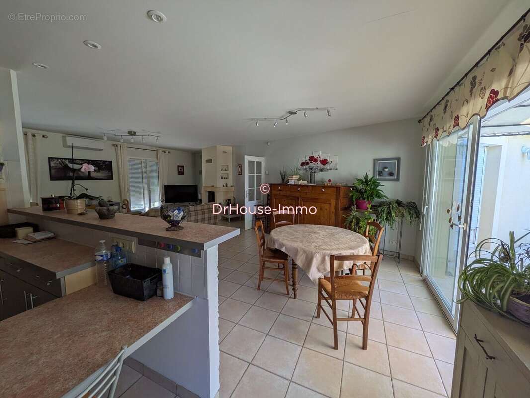 Maison 155 m² à Bergerac  - photo 5