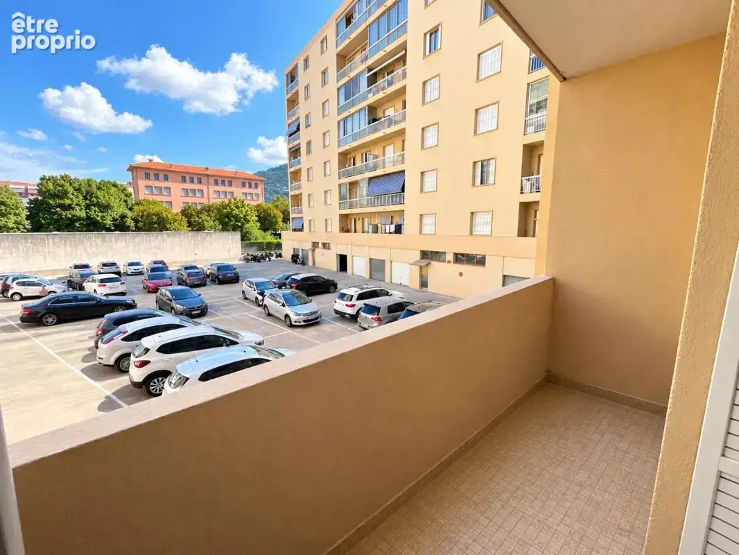 Appartement 4 pièces de 82 m² à Nice - photo 3