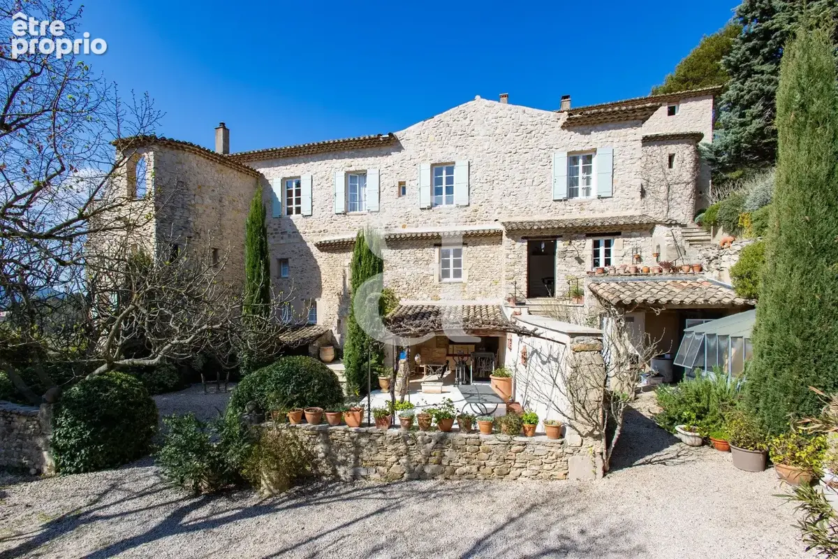 Maison 13 pièces 605 m² à vendre à Vaison-La-Romaine (84110) - photo 2