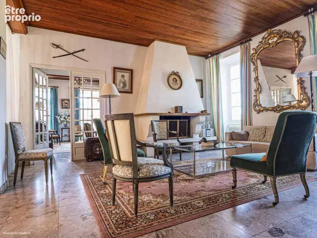 Maison de Maître sur 1 ha 32 de parc - photo 11