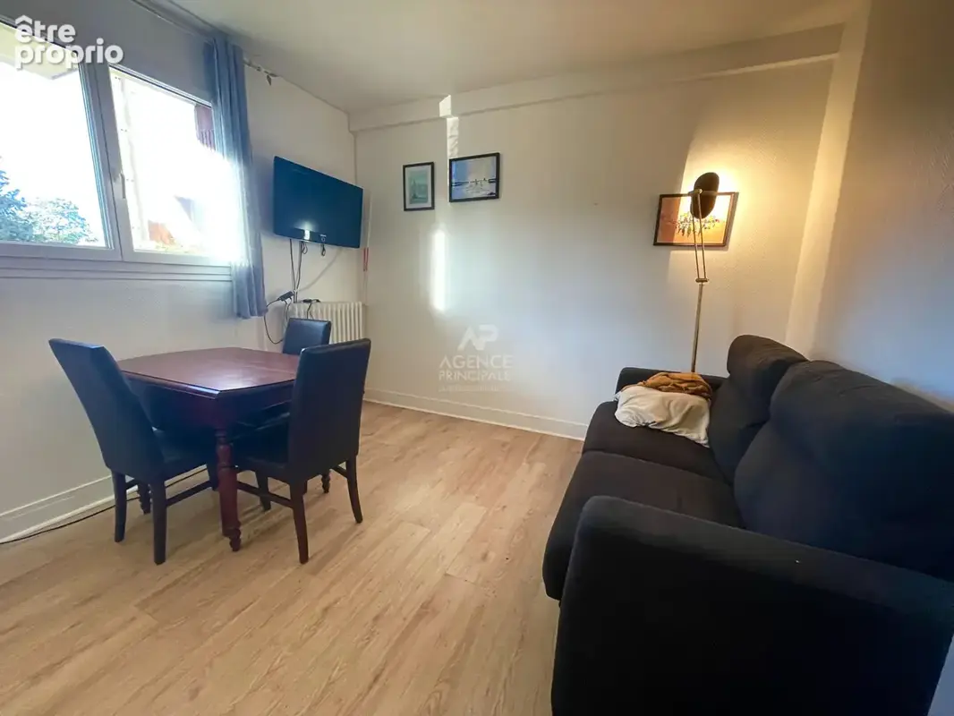 Appartement Poissy 2 pièce(s) 27 m2 - photo 2