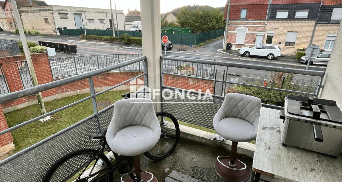 Appartement à AVION