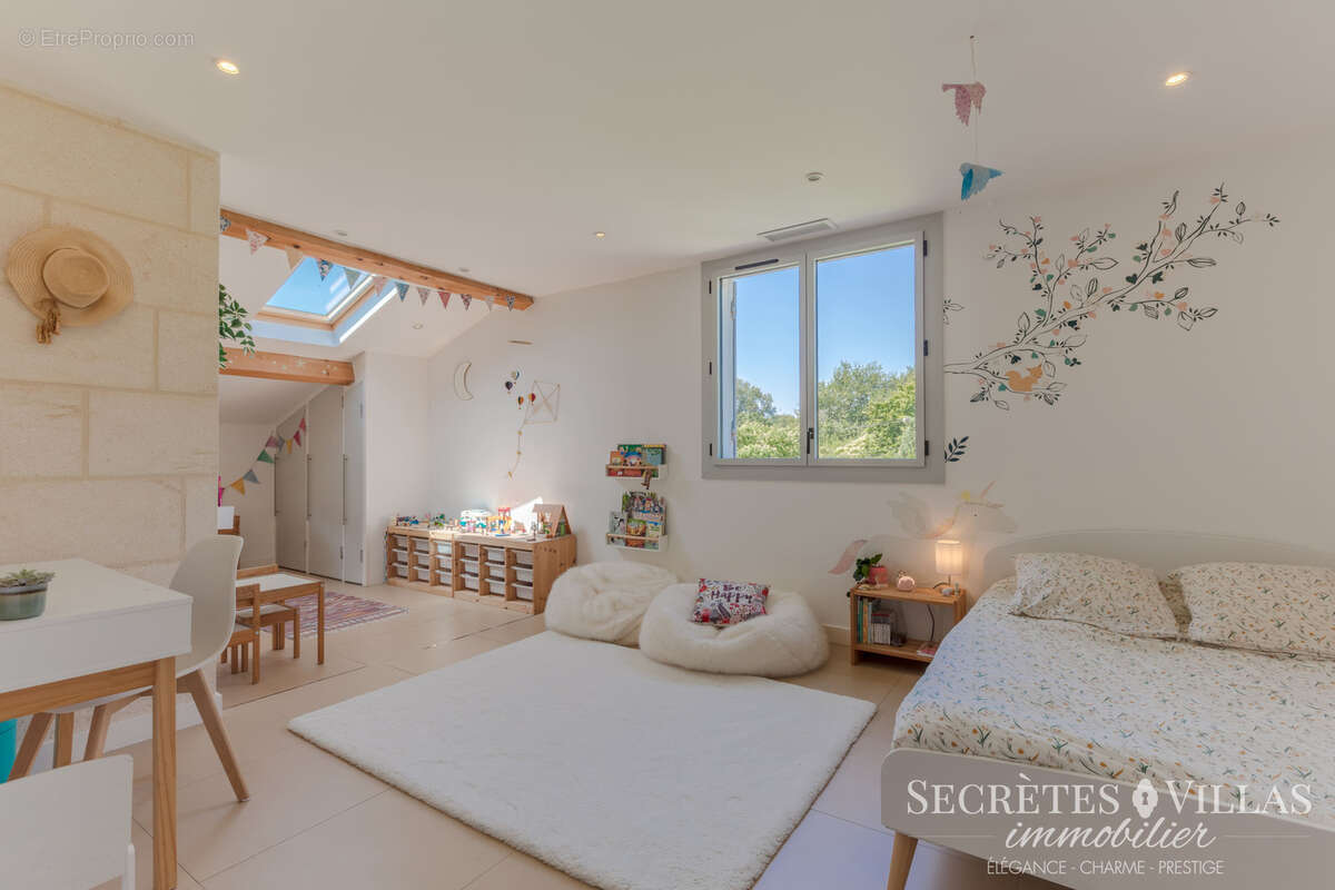 Maison à SALLEBOEUF