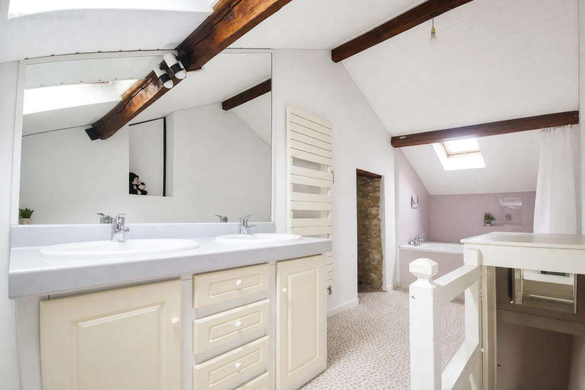 Maison en pierre avec piscine à Gageac-et-Rouillac - photo 14