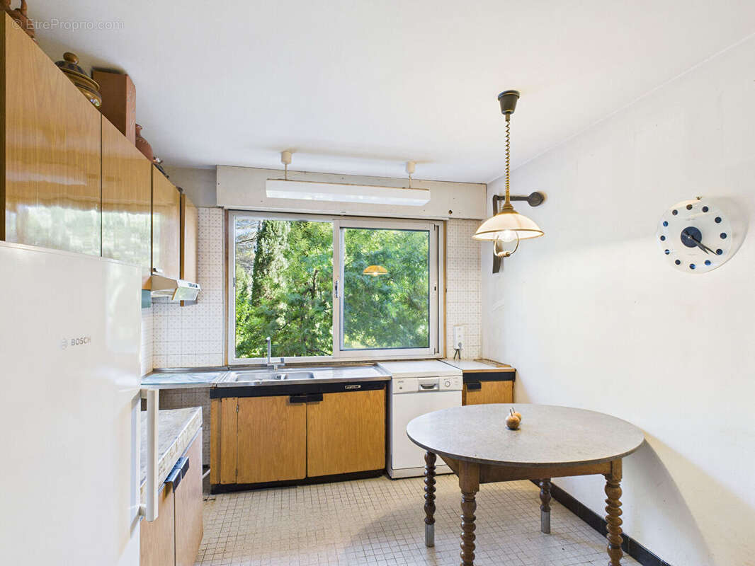Maison d'architecte 300m²  sur  parcelle 27000m² montelimar 26200 - photo 5