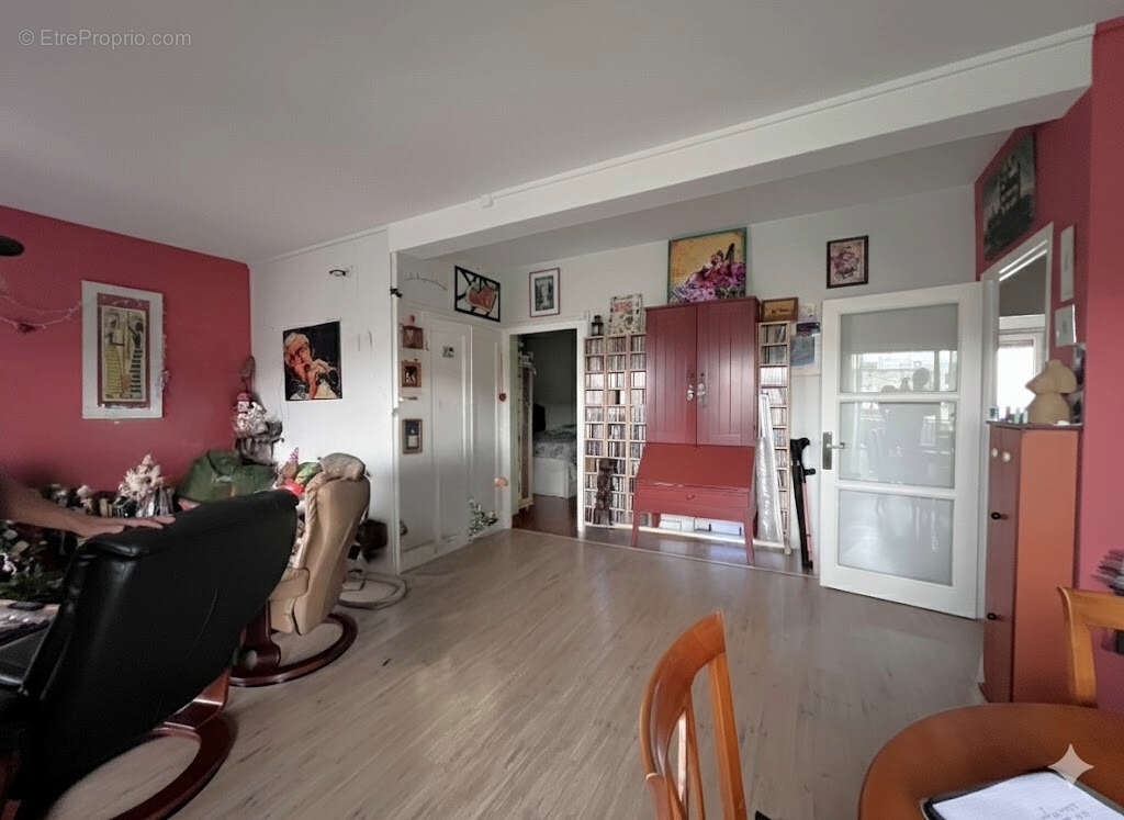 Appartement à NIMES