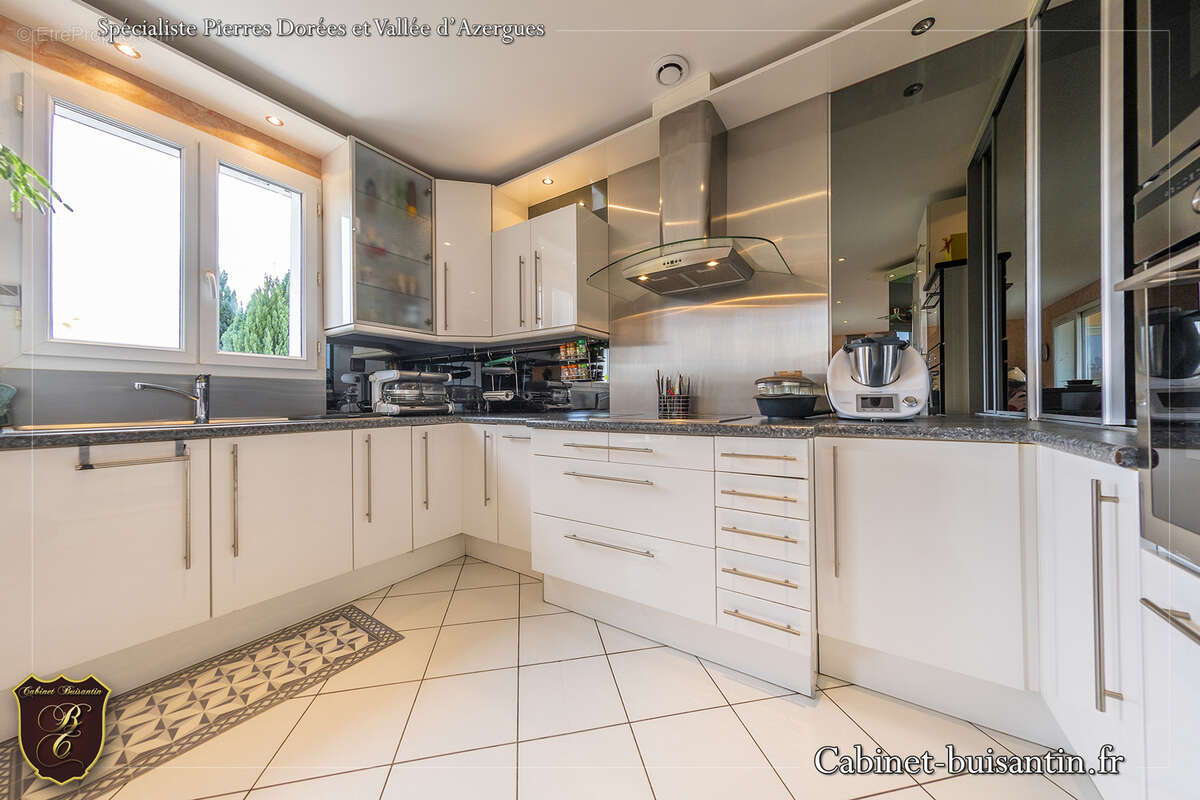 Maison à LE BOIS-D'OINGT