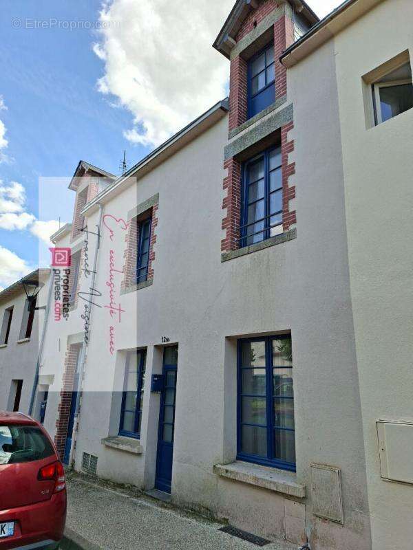 Maison à POUZAUGES