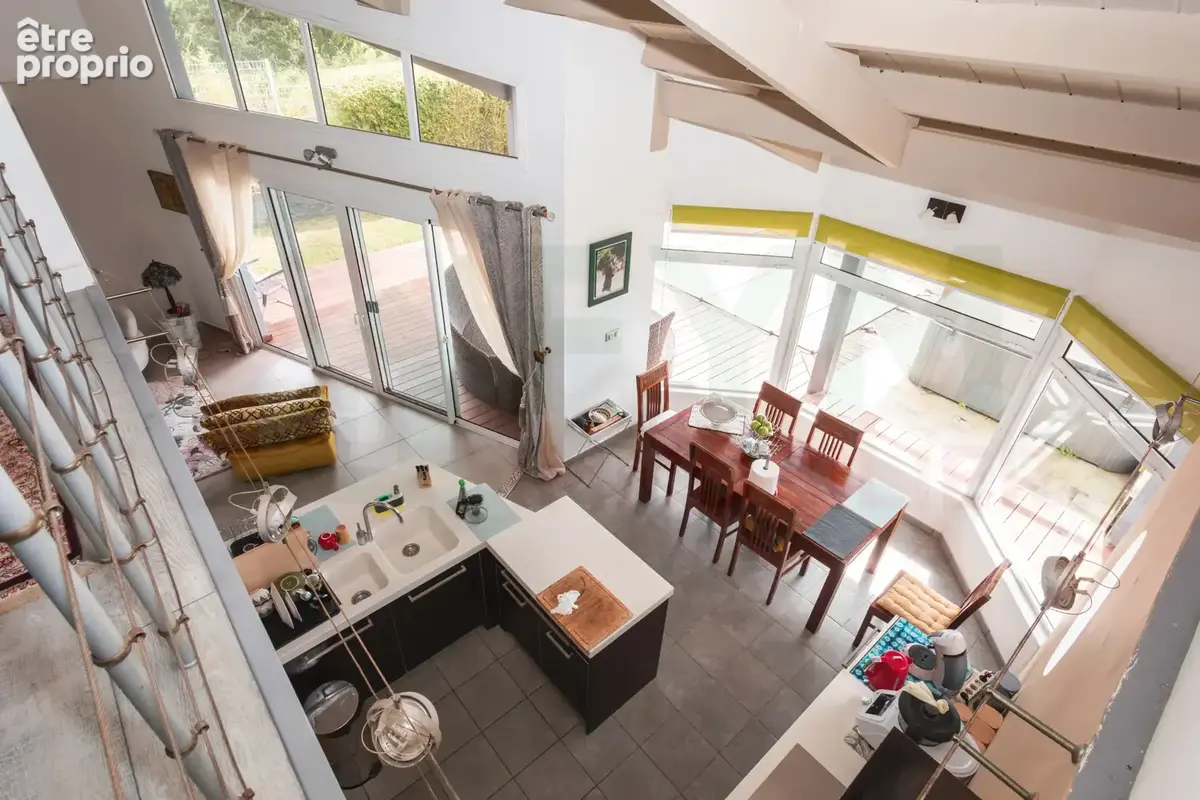 À vendre   villa d’architecte 5 pièces   133 m2   piscine   le brûlé, saint-denis 449000€ - photo 2