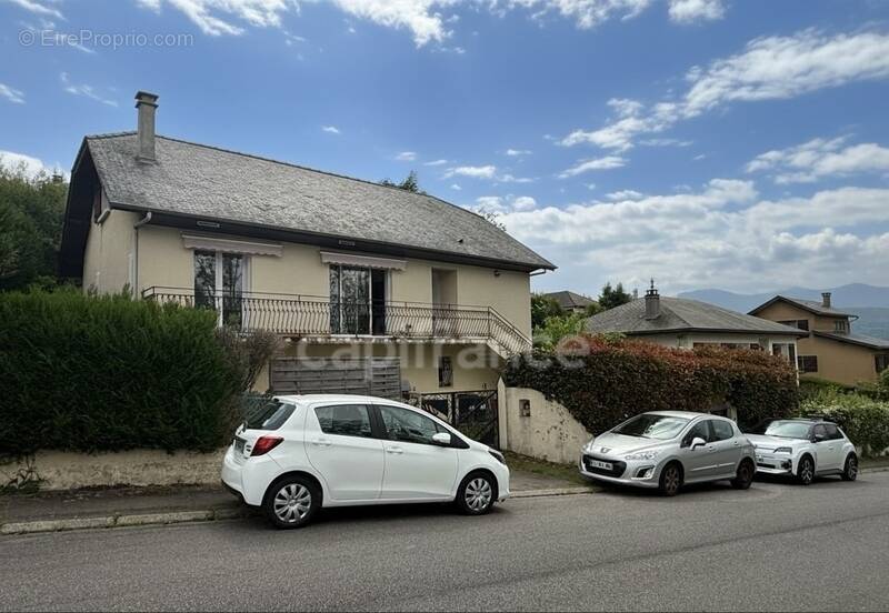 Maison à LOURDES