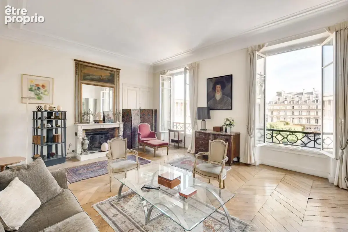 Appartement de 5 pièces de 119 m² situé à Paris - photo 3