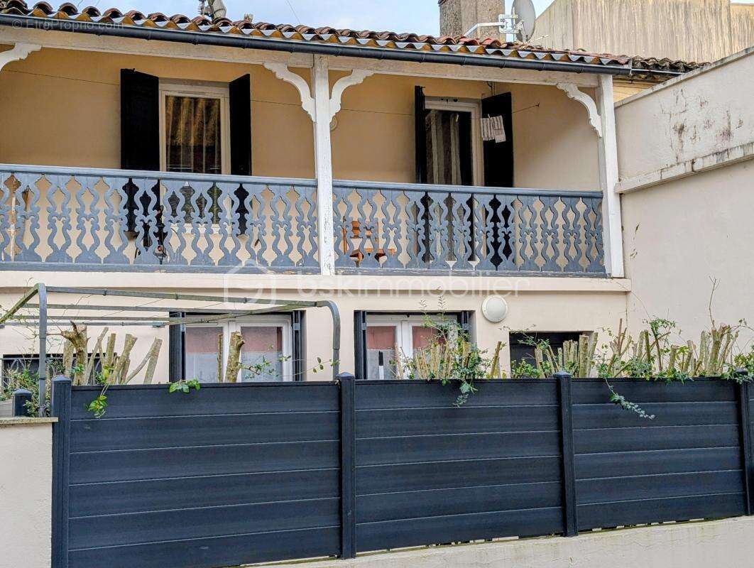 Maison à MARMANDE