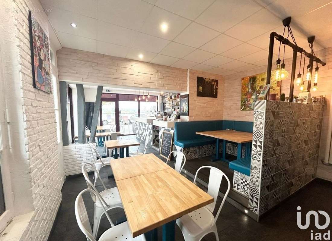 Photo 5 - Commerce à LA BOUILLE