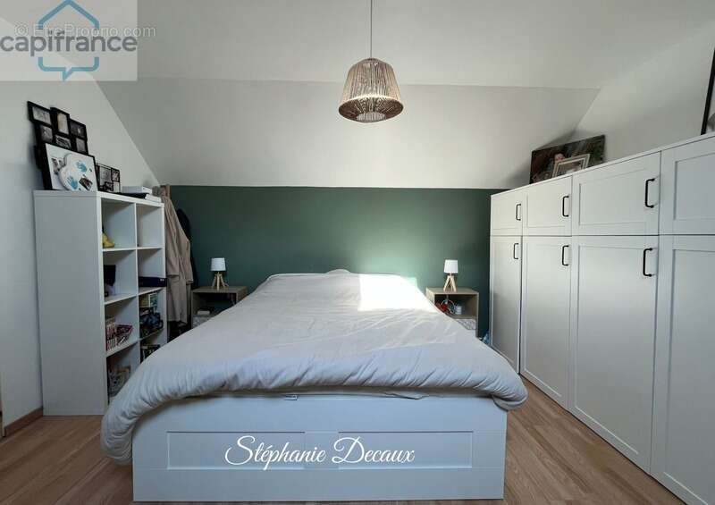  À VENDRE – Pavillon récent  – 105 m² – 3 chambres – Semi plain-pied – DPE B – Jardin – Cour - photo 7